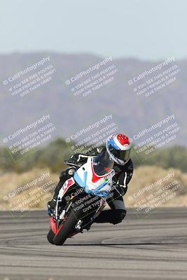 media/Nov-30-2025-TrackXperience (Sun) [[c0061d280f]]/3-Level 1/Session 3 (Turn 16)/